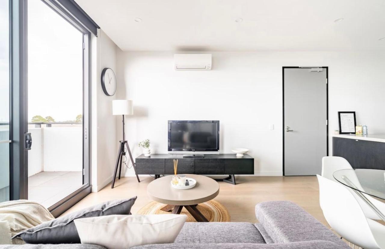Modern Close To Uni And Hospital Clayton